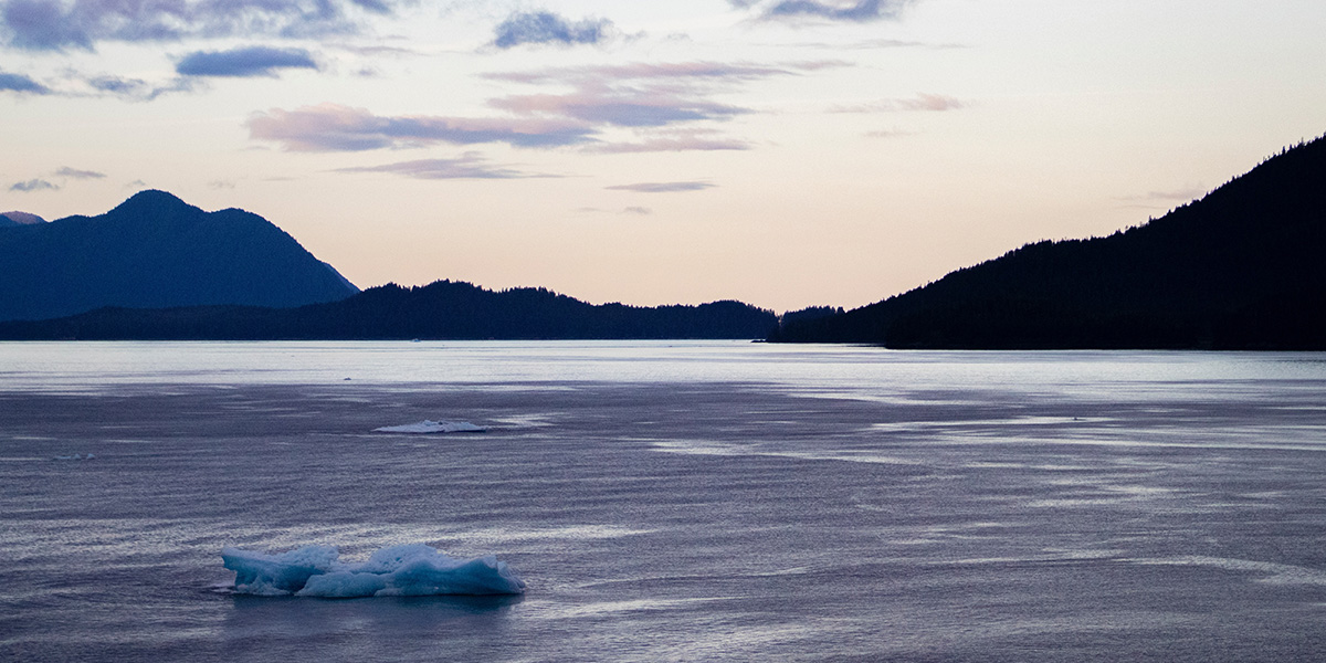 Alaska-Iceberg1200x600