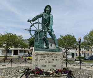 Gloucester_Memorial-300x252